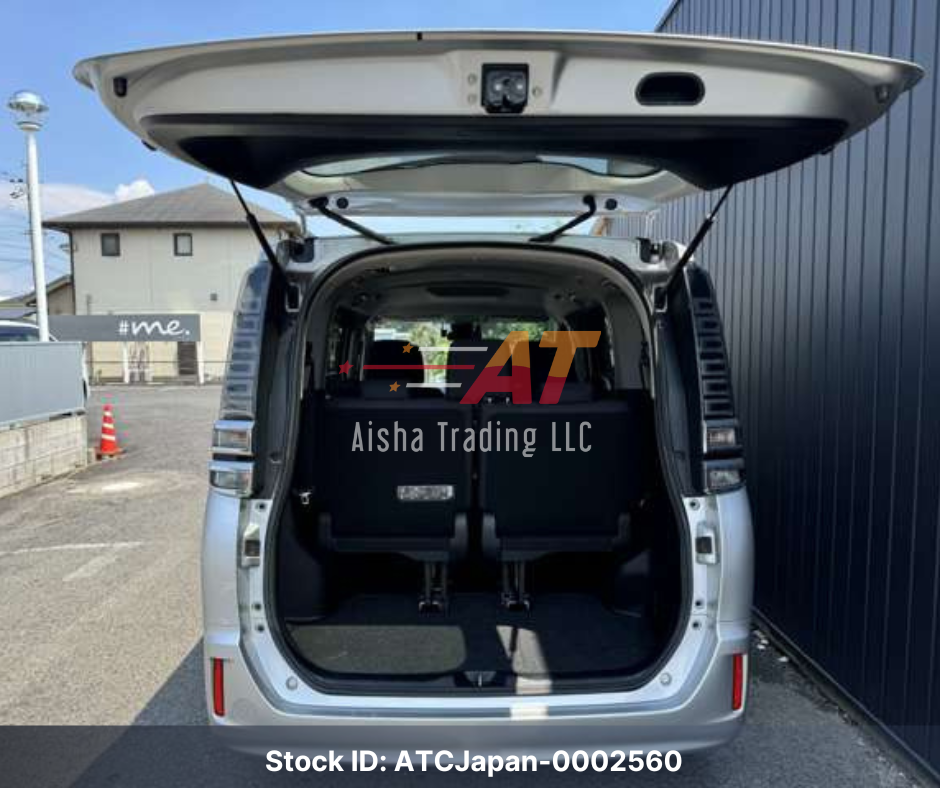 2017 Toyota Voxy